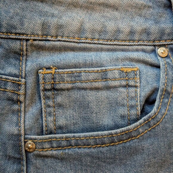 Classic Denim Jeans - Picture 3 of 11